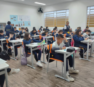 Salas de aula do Fundamental II da Escola Place